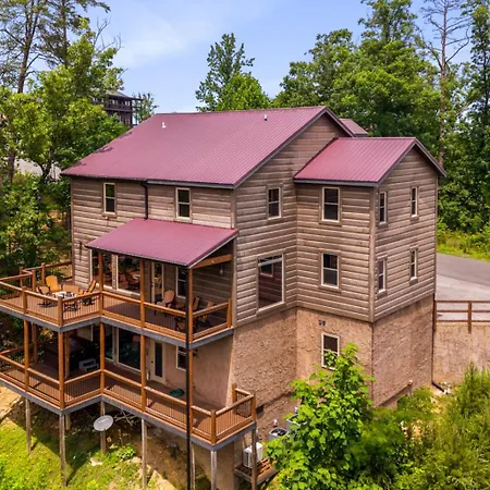 Smoky Mountain Joy - Private Pool, Theater & Games-3